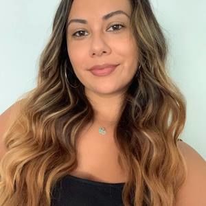 Meet your Posher, Stacy